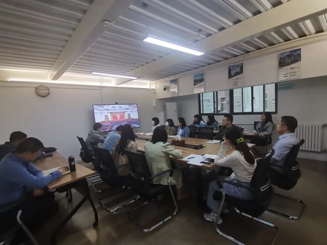 1652428216868729.jpg 1652428216868729.jpg