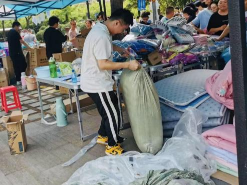 1712542502616556.png 1712542502616556.png