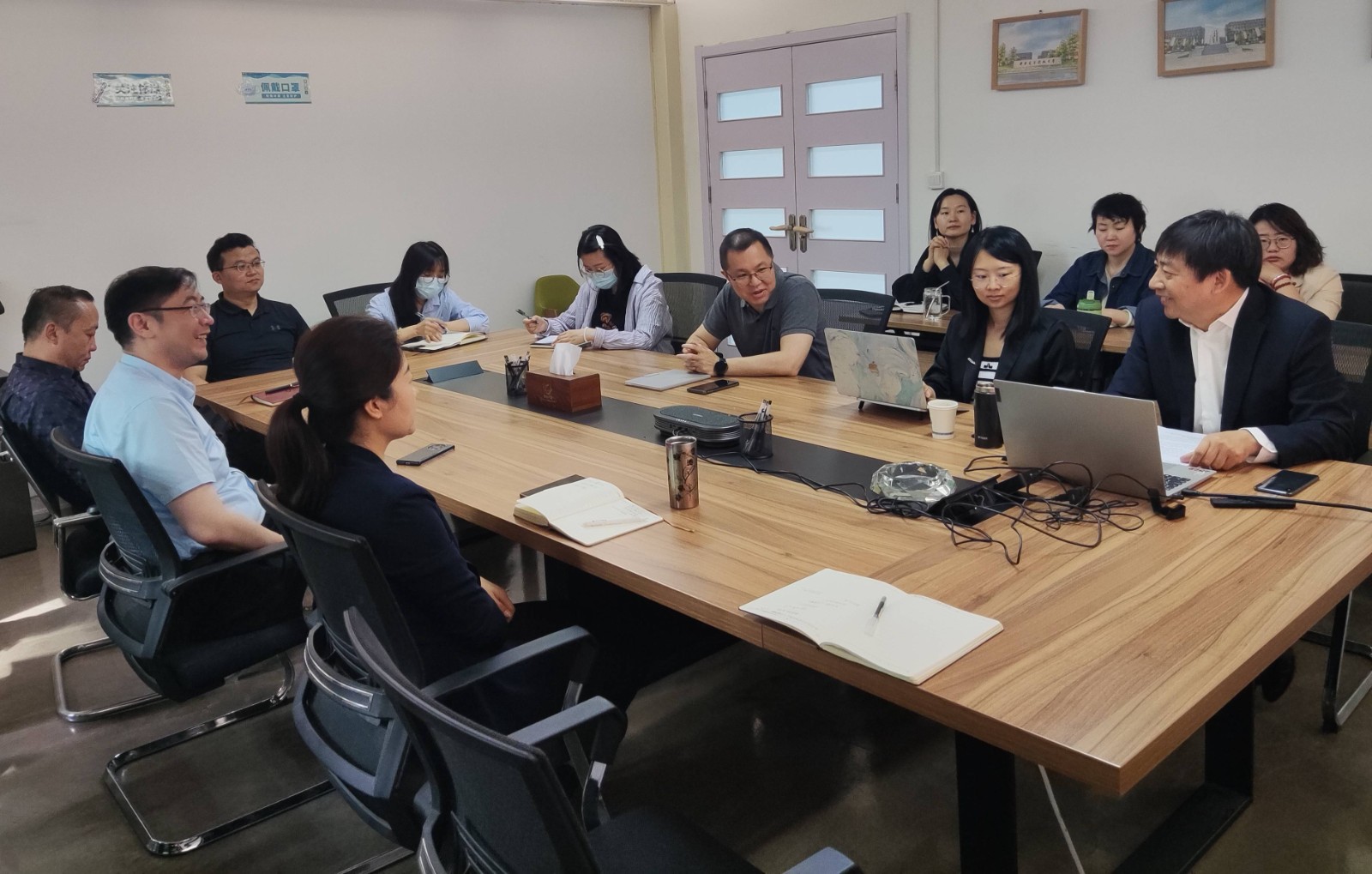 1715587986735233.jpg 1715587986735233.jpg