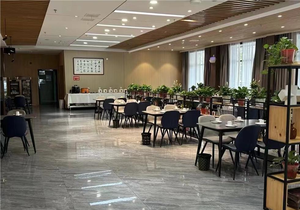 1719394902887619.jpg 1719394902887619.jpg