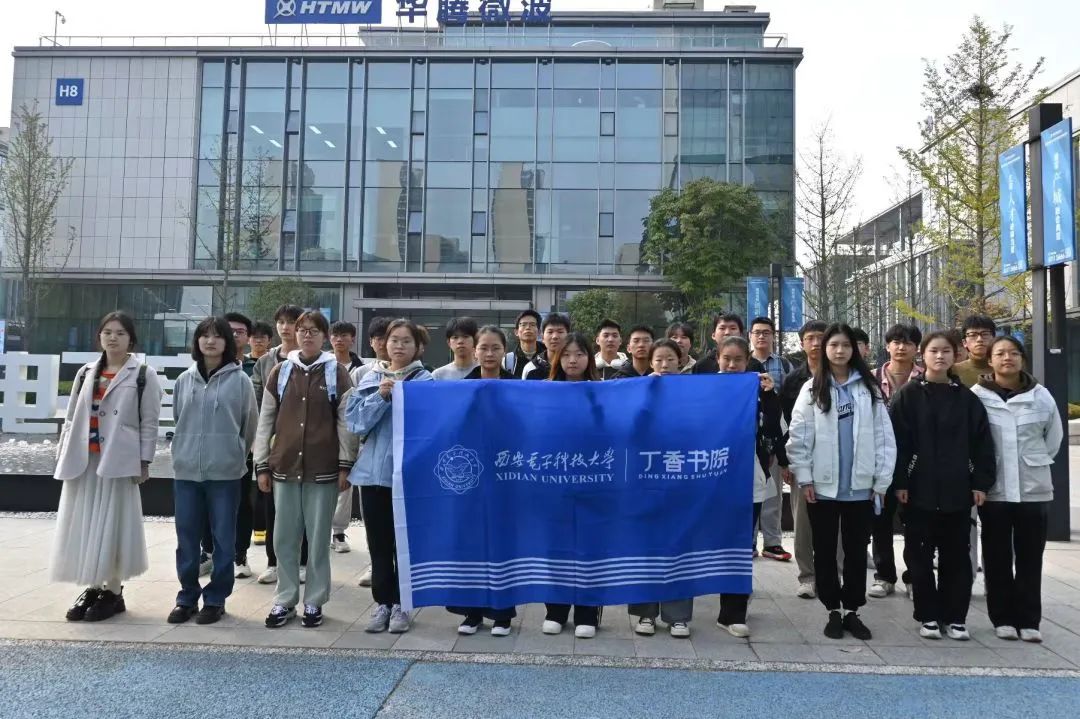 1731899191645116.jpg 1731899191645116.jpg