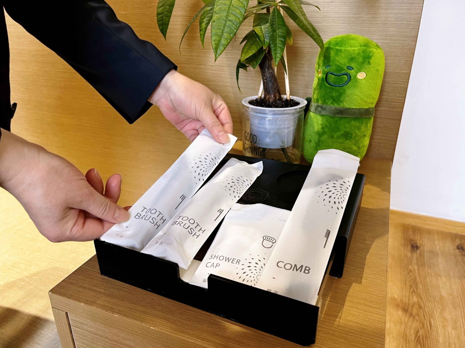 1745283926424126.jpg 1745283926424126.jpg