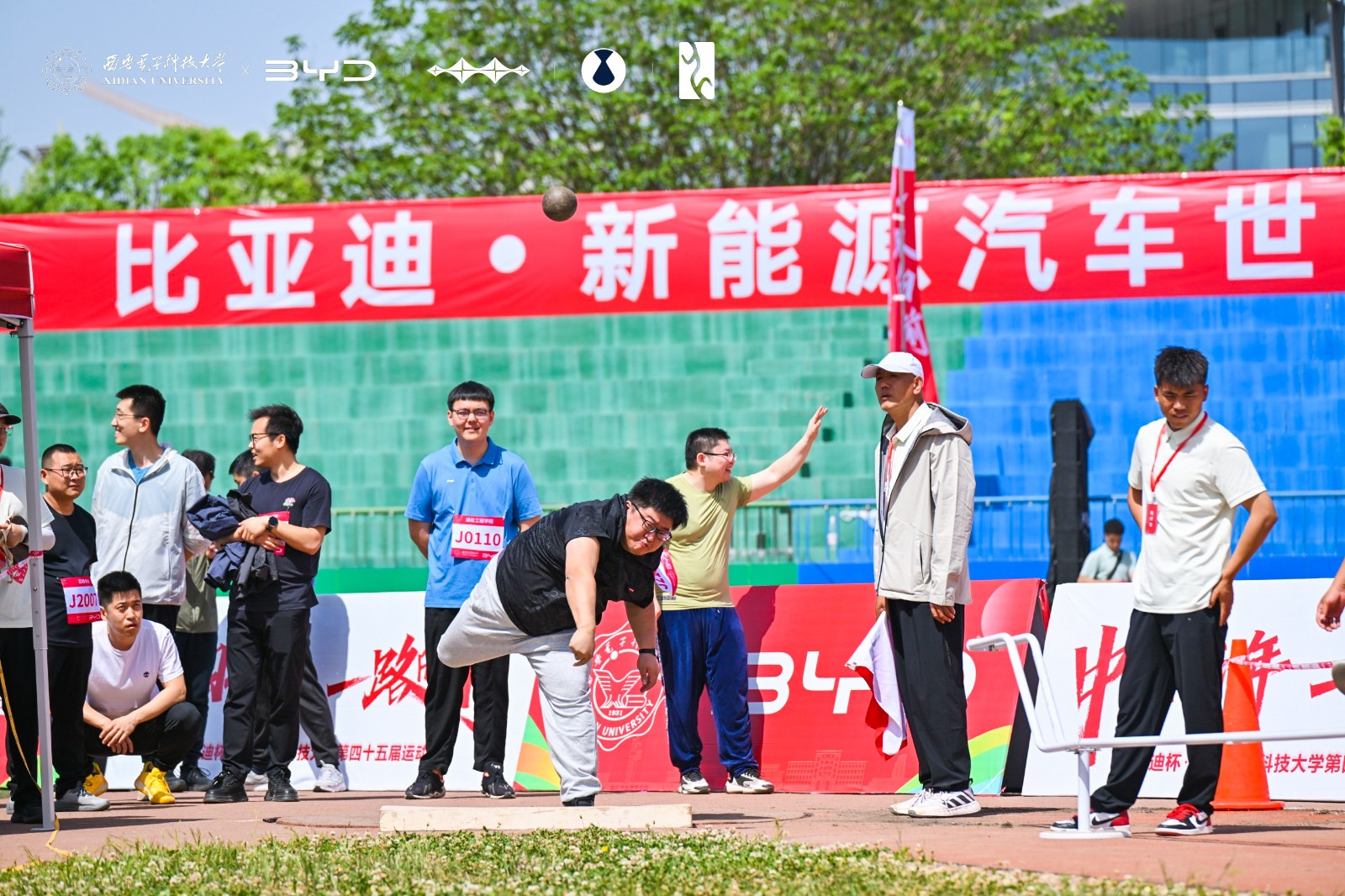 1745718647496862.jpg 1745718647496862.jpg