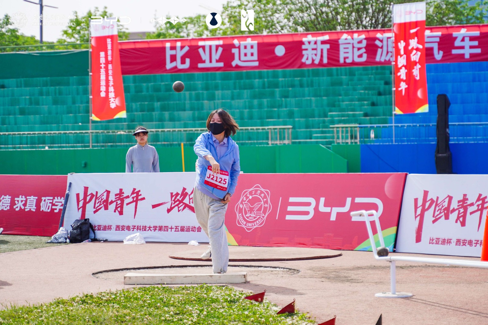 1745718647661462.jpg 1745718647661462.jpg